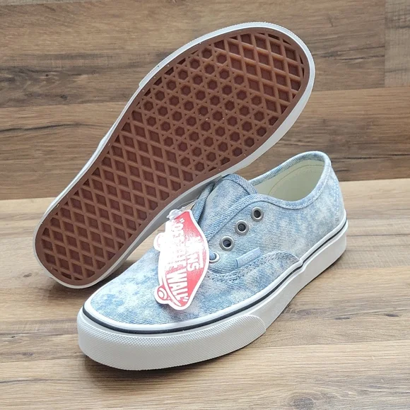 Van's Authentic Brand new. - Picture 5 of 10